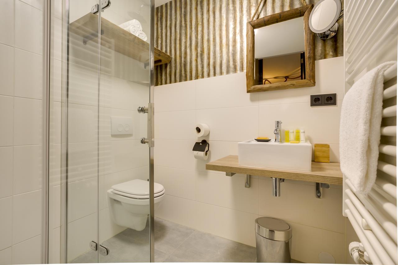 Exploris Hotel Утрехт Экстерьер фото